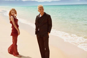 Vợ chồng BigDaddy khoe ảnh tình tứ