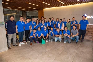 Nhà biên kịch tài năng công bố 12 thí sinh vào chung cuộc 