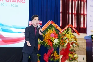 Ca sĩ Ngọc Sơn làm phó chủ tịch một hội thể thao