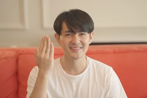 Ông Cao Thắng bắt tay Đinh Hà Uyên Thư làm phim điện ảnh