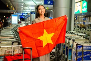 Thanh Khoa sang Hàn Quốc thi Hoa khôi Sinh viên Thế giới