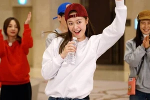 Jeon Somin tạm thời nghỉ Running Man 1 tháng do sức khỏe