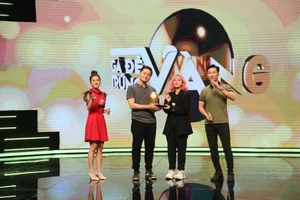 Midu khiến Lê Nhân xuống tinh thần vì kiến thức khủng