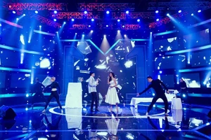 Á hậu Kiều Loan thót tim vì lần thứ hai lọt top nguy hiểm