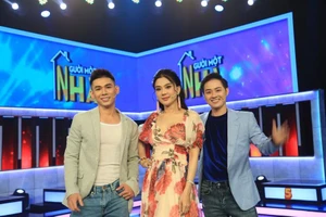 Lâm Khánh Chi khoe nhan sắc rạng rỡ, tự tin đẹp giống mẹ