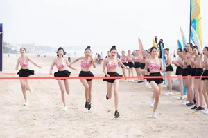 35 thí sinh hoa hậu Việt Nam trổ tài thi Người đẹp Thể thao