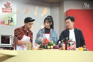 Trọng Hiếu kết hợp đẹp đôi cùng Lynk Lee nấu ăn trong gameshow