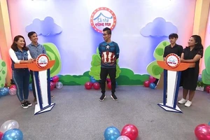 MC Hoàng Rapper: 'Mỗi lần đi làm xa tôi rất nhớ vợ con'