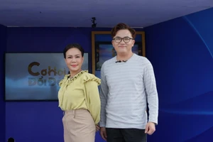 Đại Nghĩa, Việt Hương giúp bà con nghèo khổ 'Cơ hội đổi đời'