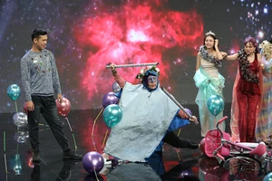 Lê Dương Bảo Lâm giựt spotlight với màn lái xe trong gameshow