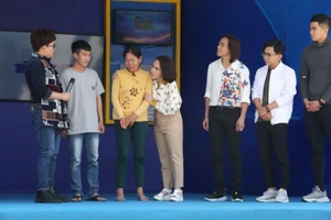 Loạt nghệ sĩ Việt bật khóc tại 'Cơ hội đổi đời'