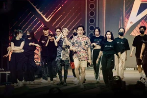 Trấn Thành từ căng thẳng trong hậu trường đến tỏa sáng