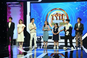 Lan Phương dạy dỗ Xuân Nghị tại 'Tỷ lệ may mắn'?