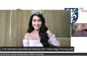 Á hậu Phương Anh nói tiếng Nhật khiến fan thích thú