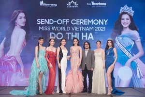Lễ trao sash và công bố trang phục của hoa hậu Đỗ Hà tại Miss World 2021