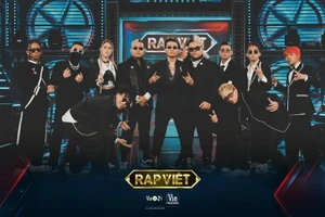 Dàn huấn luyện viên nóng lòng khai hỏa vòng 'Đối đầu' 'Rap Việt' mùa 2