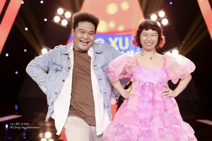 Trang Hý và Yuno Bigboi quậy tung nóc trên sân khấu 'Lạ lắm à nha'