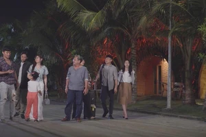 Thu Hà ghen ra mặt khi thấy Trang gần gũi với Lân 