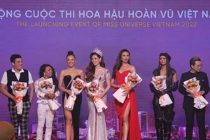 Siêu mẫu Hà Anh là giám khảo cuối cùng của Hoa hậu Hoàn vũ Việt Nam 2022