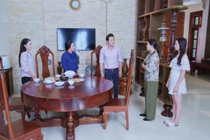 Kỳ Quý quyết làm căng để bảo vệ Trúc Trà