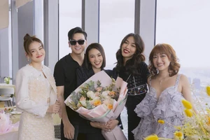 Lan Ngọc được tổ chức sinh nhật ngay tại phim trường 