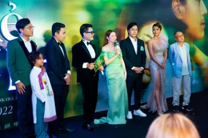 Dàn sao Việt hội ngộ Lý Nhã Kỳ cùng nhau đi tìm 'Kẻ thứ ba' 