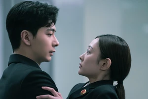 Hứa Á Quân vào vai ác trong phim mới 'Chân tướng'