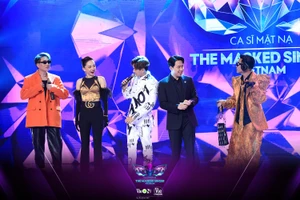 Hươu thần phấn khích với nhạc sĩ Châu Đăng Khoa