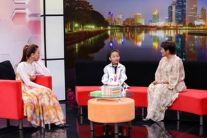 'Điều con muốn nói': Bé Khánh Vân mong mẹ đừng so con với con nhà người ta