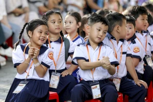 Những khoảnh khắc đáng nhớ 'Ngày em vào lớp 1' ở TP.HCM
