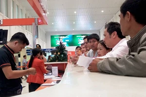 Jetstar bất ngờ hủy chuyến, hàng trăm hành khách nhốn nháo