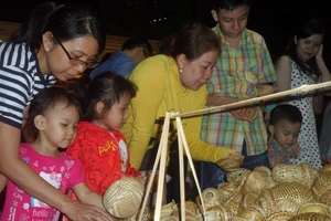 Người Sài Gòn du xuân: Đi tìm hồn quê giữa lòng phố thị