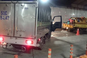 Tai nạn nghiêm trọng trong hầm sông Sài Gòn, 1 người chết, 4 bị thương