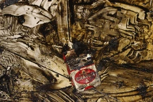 Dùng xăng lau nhà còn hút thuốc khác nào tự sát