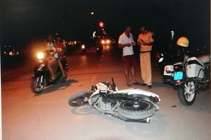 Công an quận 4 tìm người chứng kiến vụ TNGT