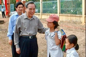 Bác Sáu Khải bình dị của bà con Tân Thông Hội 