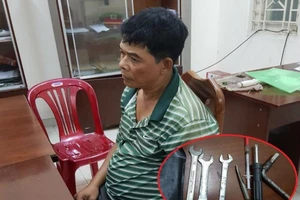  Vừa đẩy xe ăn trộm thì còi hú, gặp đặc nhiệm hướng Nam