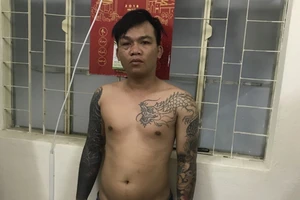 Bắt kẻ giật dây chuyền của nhân viên Tổng lãnh sự quán Nga 