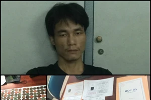 Xưởng sản xuất giấy tờ giả 'khủng' ở Hóc Môn 