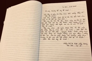 Những lời viếng giản dị trong sổ tang cố Tổng bí thư Đỗ Mười