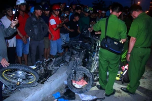 Người dân ám ảnh kể về vụ tai nạn kinh hoàng ở Long An 