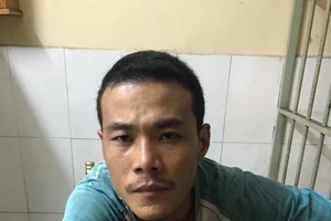 Hình sự quận 1 tóm gọn kẻ giật túi xách của 1 phụ nữ