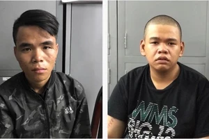 Cô gái cùng hình sự đặc nhiệm hướng nam truy bắt cướp giật