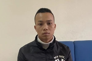 Khởi tố vụ cô gái bị sát hại rồi chôn xác bên bờ suối