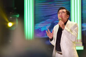 Đình Văn hát ‘Mất mẹ’ thức tỉnh những trái tim lạc lối