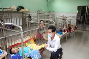 Hủy show vì COVID-19, danh ca Ngọc Sơn đã làm điều này