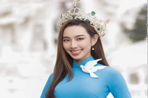 Hoa hậu Thùy Tiên sắp trở về Việt Nam, nhắn nhủ với fan điều này