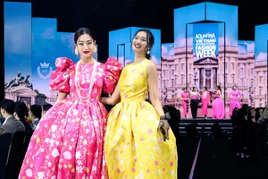 Hoa hậu Lương Thùy Linh, Quỳnh Anh khoe nét cổ điển, thanh lịch