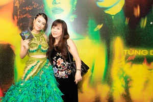 Người phụ nữ thầm lặng sau ánh hào quang của Hoàng Thùy Linh