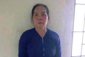 Người giúp việc cũ đột nhập, khống chế chủ nhà cướp tài sản